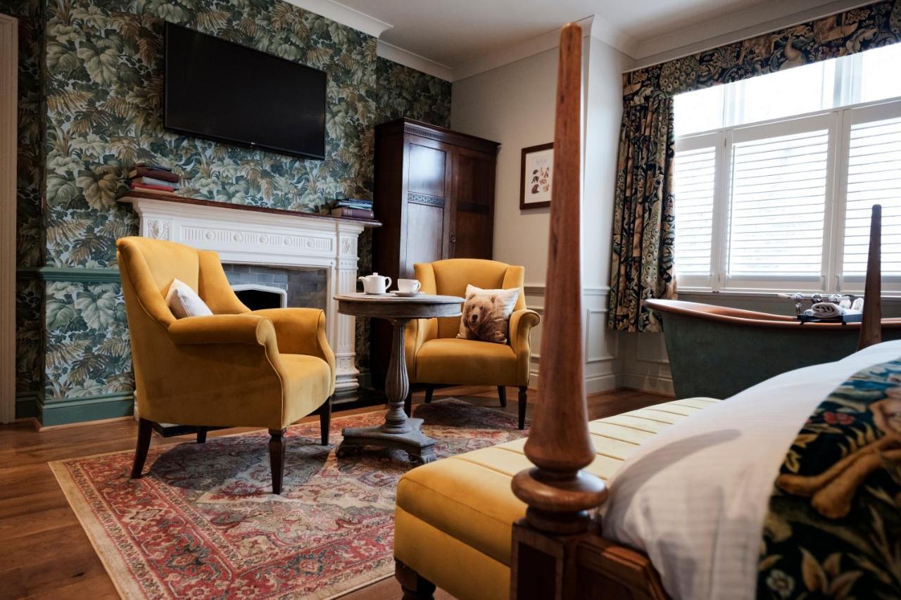 Bear Of Burton Hotel ไครสต์เชิร์ช ภายนอก รูปภาพ